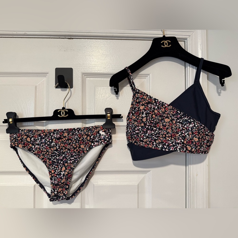 NEW Abercrombie & Fitch Kids cross-wrap two-piece swimsuit Bikini Black Floral